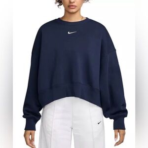 Nike Sportswear Phoenix Fleece
Women's Over-Oversized Crew-Neck Sweatshirt